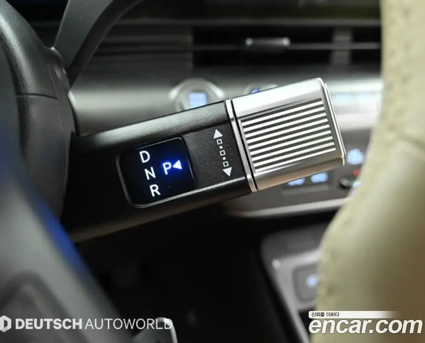 Hyundai Kona 2024 1.6 автомат (гидро), фото 9