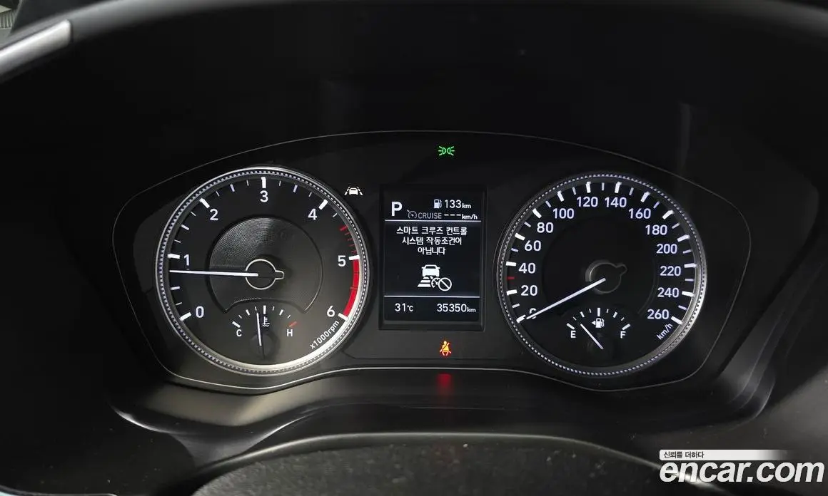 Hyundai Santa Fe 2018 2.0 автомат (гидро), фото 11