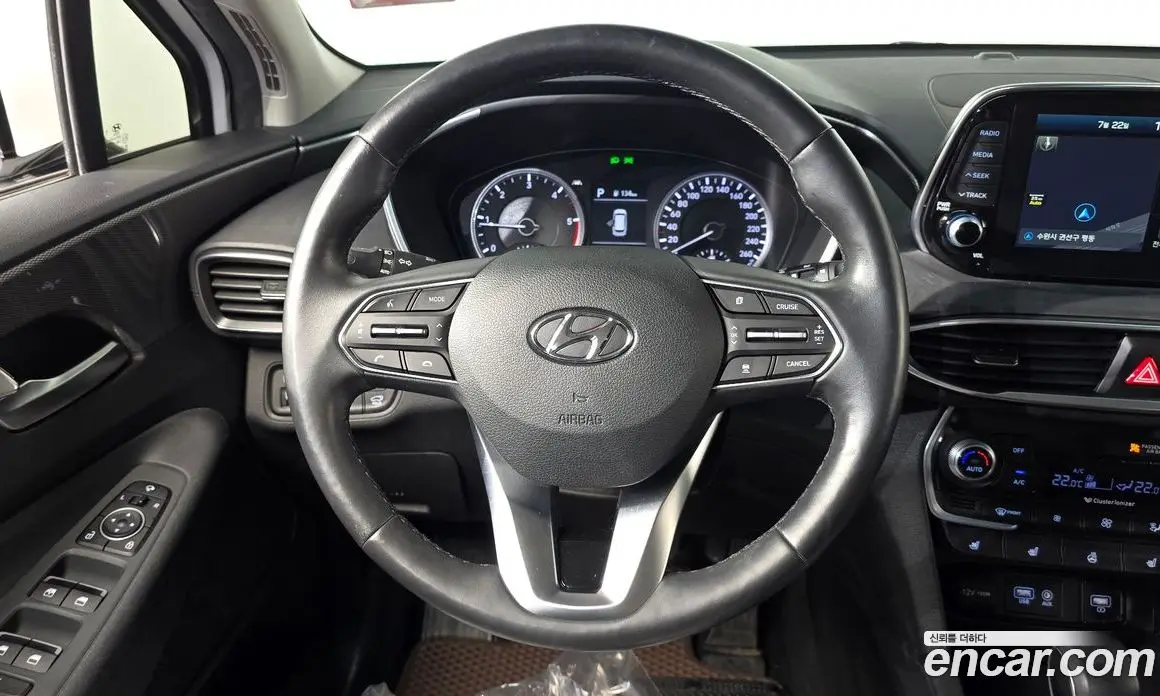 Hyundai Santa Fe 2018 2.0 автомат (гидро), фото 19