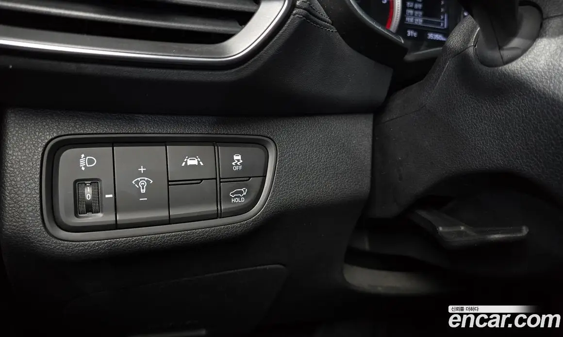 Hyundai Santa Fe 2018 2.0 автомат (гидро), фото 25