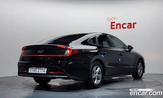 Hyundai Sonata 2022 2.0 автомат (гидро), миниатюра 2