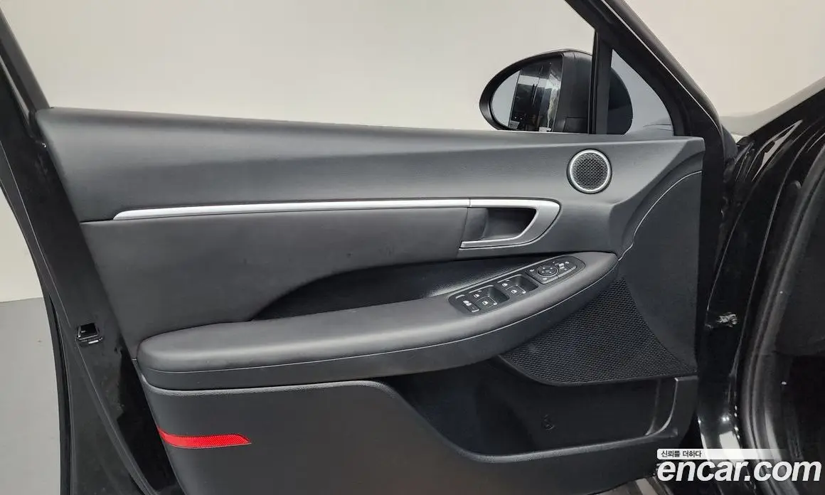 Hyundai Sonata 2022 2.0 автомат (гидро), фото 14