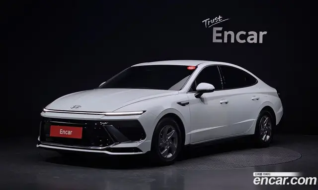 Hyundai Sonata 2023 2.0 автомат (гидро), миниатюра 1