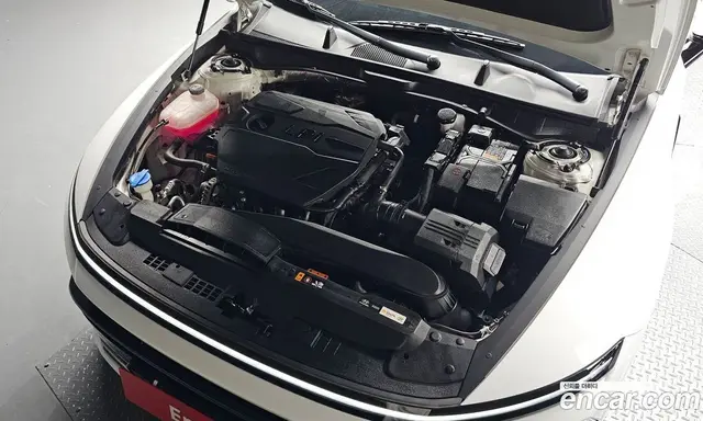 Hyundai Sonata 2023 2.0 автомат (гидро), миниатюра 6