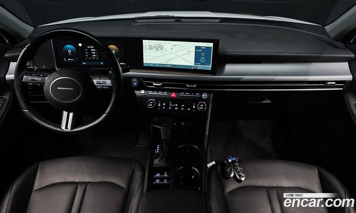 Hyundai Sonata 2023 2.0 автомат (гидро), фото 7