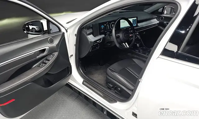 Hyundai Sonata 2023 2.0 автомат (гидро), миниатюра 10