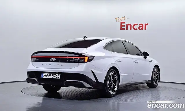 Hyundai Sonata 2024 2.0 автомат (гидро), миниатюра 2