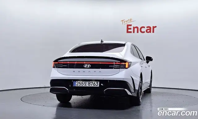 Hyundai Sonata 2024 2.0 автомат (гидро), миниатюра 4
