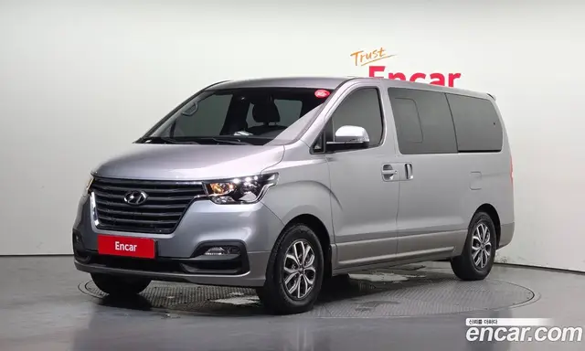 Hyundai Starex 2020 2.5 автомат (гидро), миниатюра 1