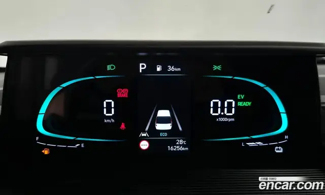 Hyundai Staria 2024 1.6 автомат (гидро), миниатюра 11