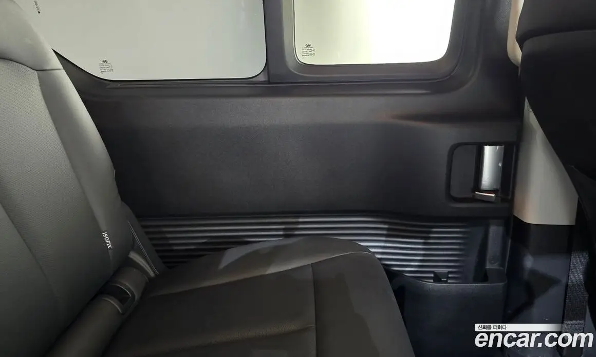Hyundai Staria 2024 1.6 автомат (гидро), фото 15