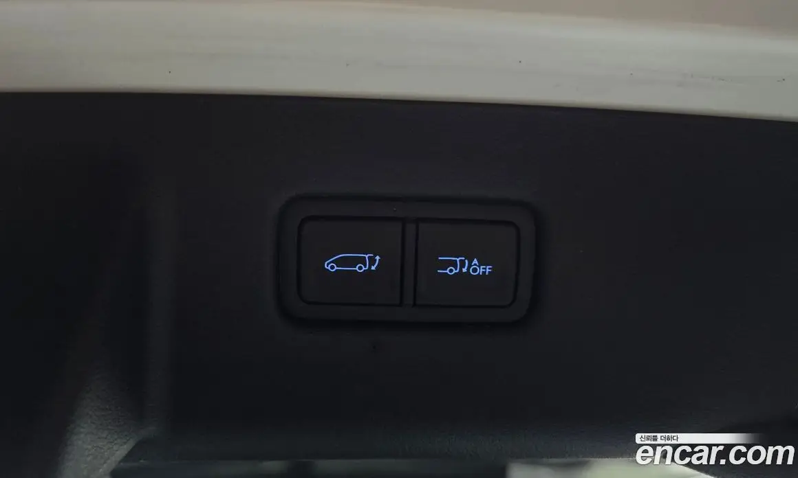 Hyundai Staria 2024 1.6 автомат (гидро), фото 24
