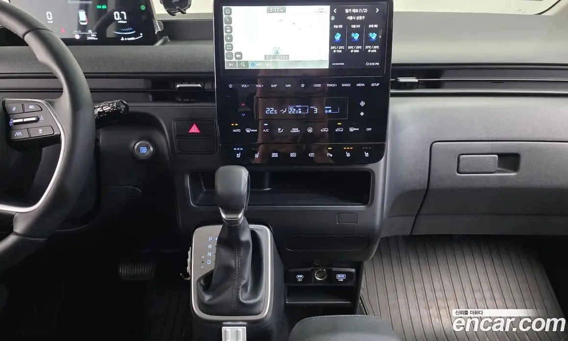 Hyundai Staria 2024 2.2 автомат (гидро), фото 15