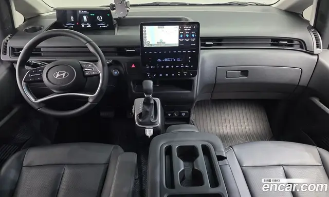 Hyundai Staria 2024 2.2 автомат (гидро), миниатюра 7
