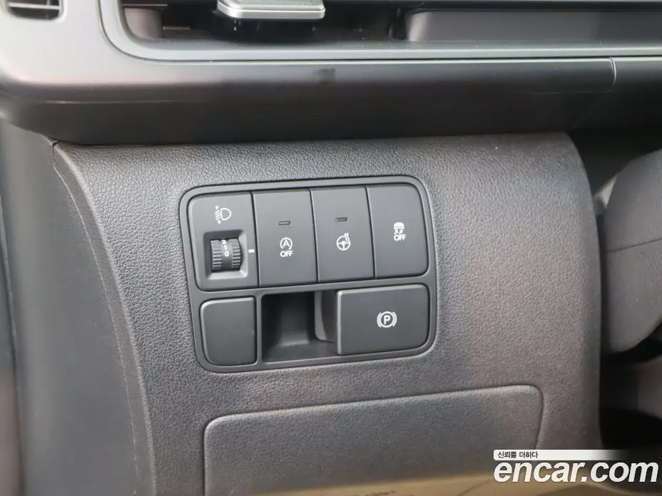 Hyundai Staria 2024 2.2 автомат (гидро), фото 14
