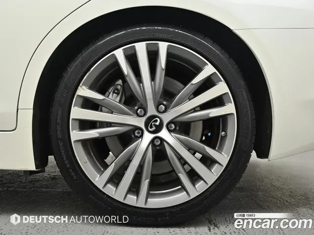 Infiniti Q50 2017 3.5 автомат (гидро), миниатюра 5