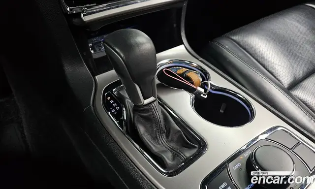 Jeep Cherokee 2019 3.6 автомат (гидро), миниатюра 11