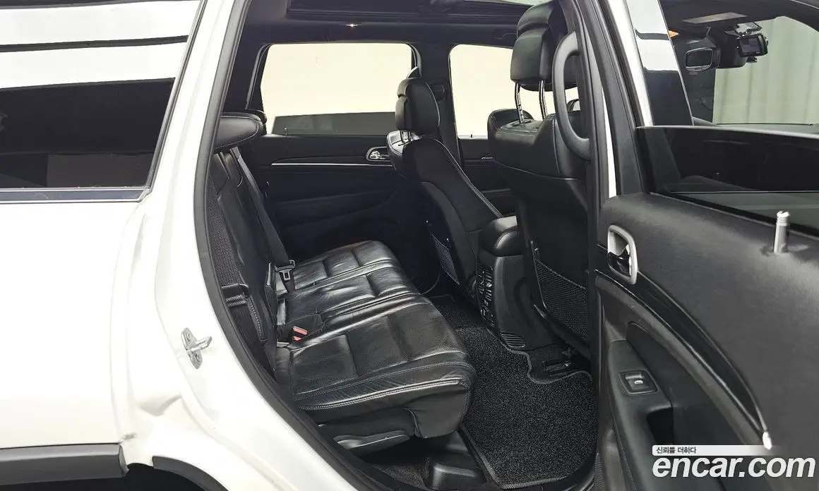 Jeep Cherokee 2019 3.6 автомат (гидро), фото 17