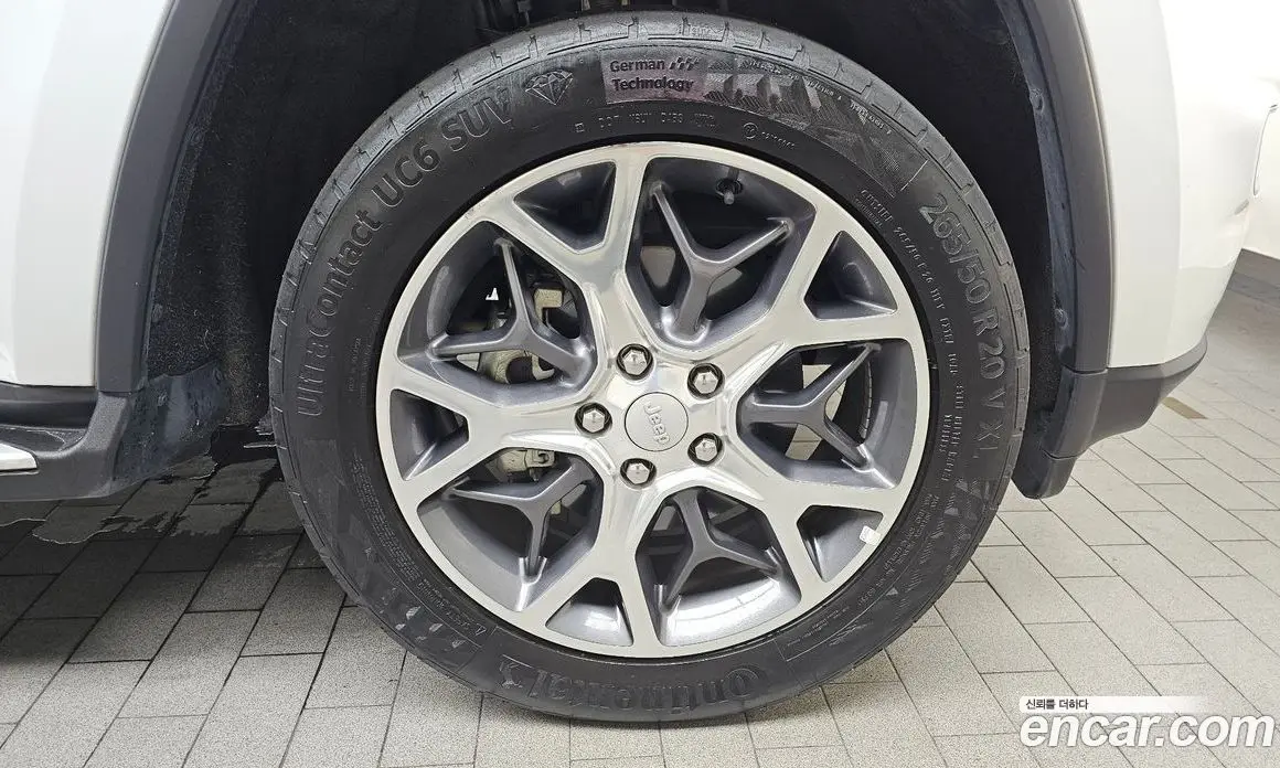 Jeep Cherokee 2019 3.6 автомат (гидро), фото 6