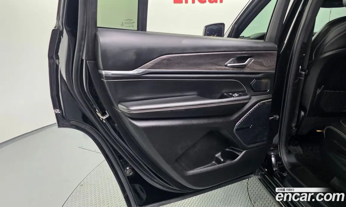 Jeep Cherokee 2021 3.6 автомат (гидро), фото 15