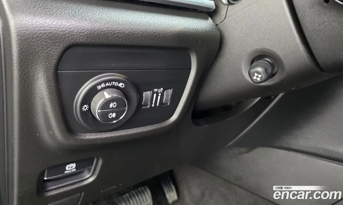 Jeep Cherokee 2021 3.6 автомат (гидро), фото 38