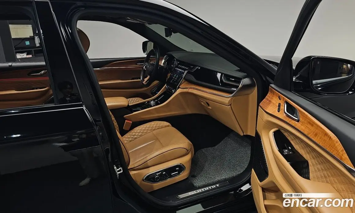 Jeep Cherokee 2023 3.6 автомат (гидро), фото 16