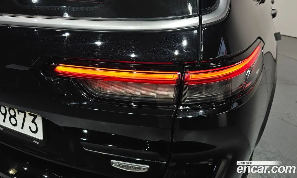 Jeep Cherokee 2023 3.6 автомат (гидро), фото 8
