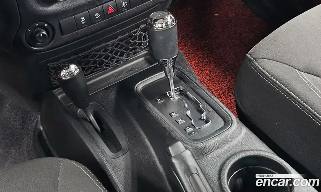 Jeep Wrangler 2017 3.6 автомат (гидро), миниатюра 12