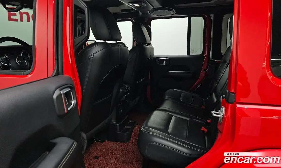 Jeep Wrangler 2018 2.0 автомат (гидро), фото 13 Jeep Wrangler 2018 2.0 автомат (гидро), фото 13