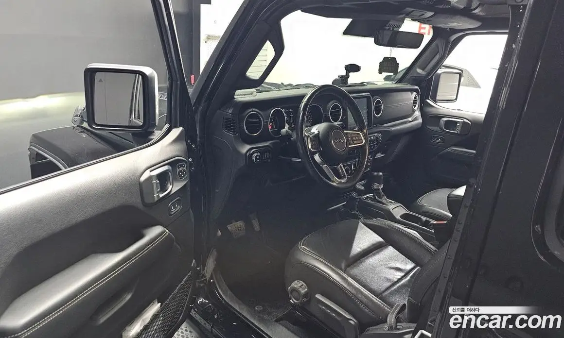 Jeep Wrangler 2019 2.0 автомат (гидро), фото 13