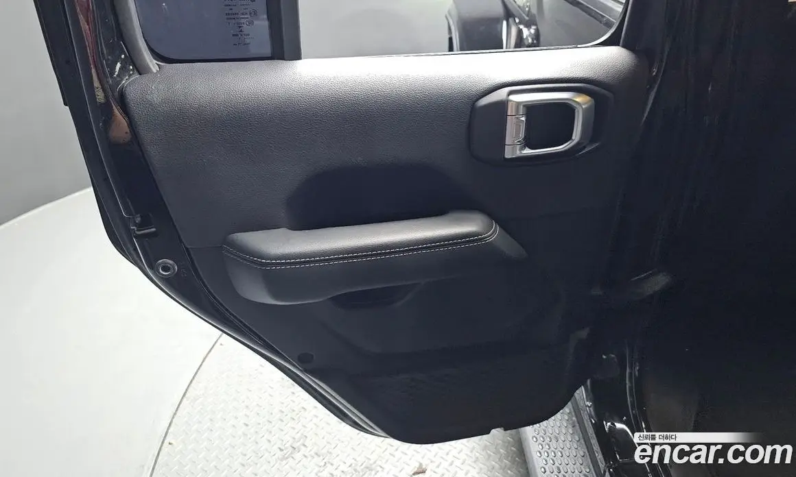 Jeep Wrangler 2019 2.0 автомат (гидро), фото 15