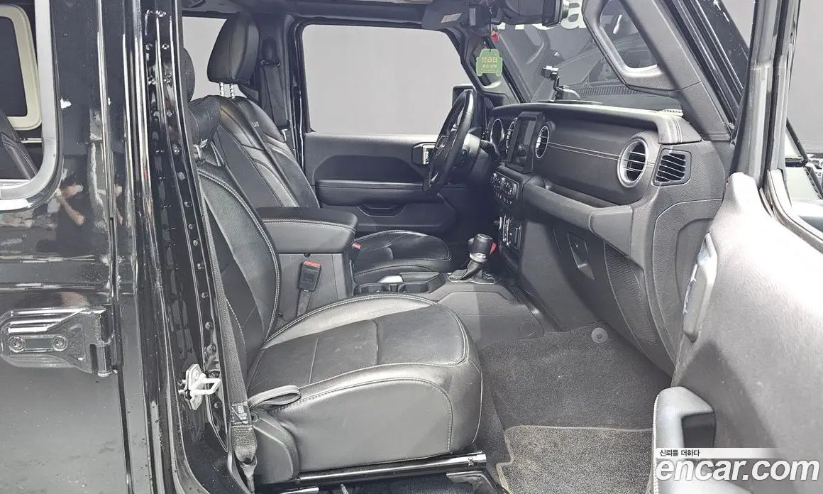 Jeep Wrangler 2019 2.0 автомат (гидро), фото 16