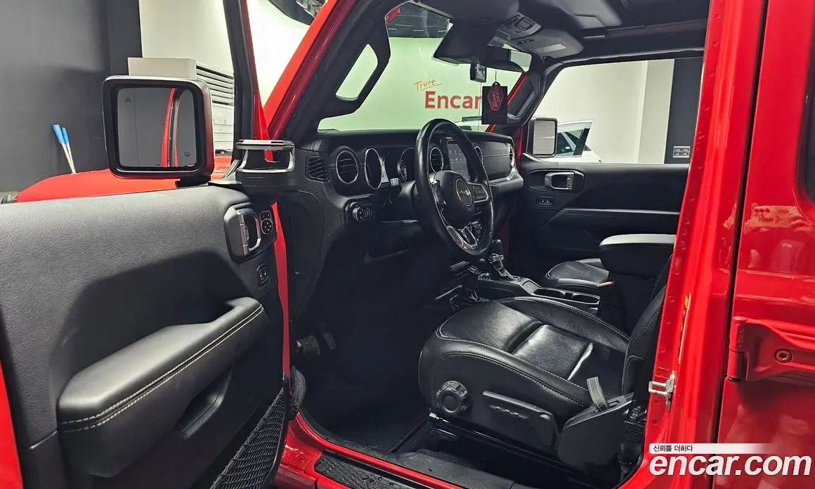 Jeep Wrangler 2021 2.0 автомат (гидро), фото 12