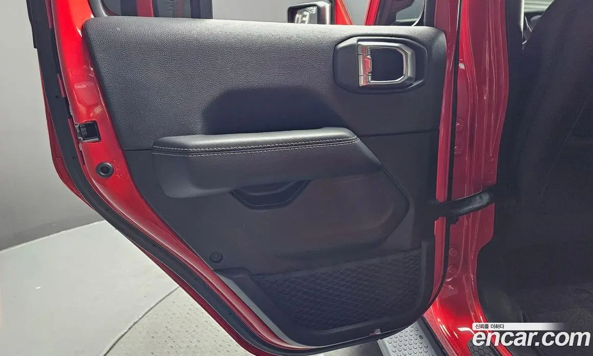 Jeep Wrangler 2021 2.0 автомат (гидро), фото 14