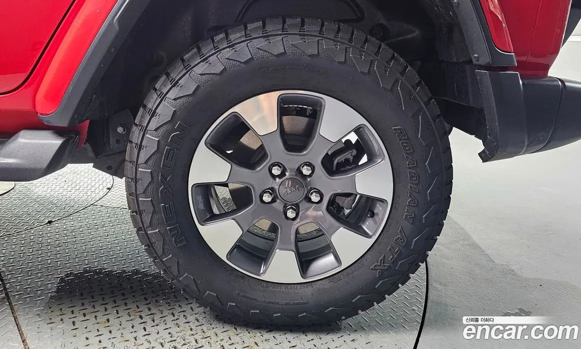 Jeep Wrangler 2021 2.0 автомат (гидро), фото 6