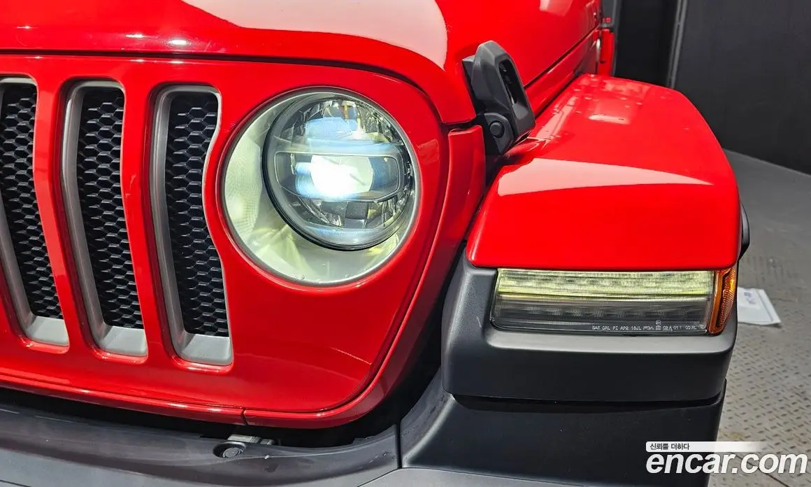 Jeep Wrangler 2021 2.0 автомат (гидро), фото 7