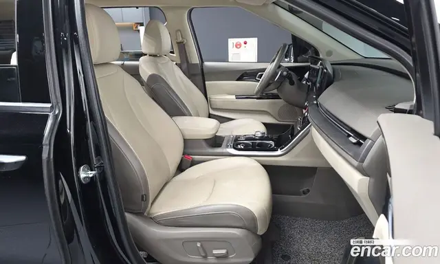 Kia Carnival 2022 3.5 автомат (гидро), миниатюра 11