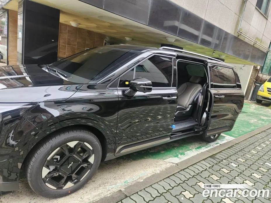 Kia Carnival 2025 3.5 автомат (гидро), фото 3 Kia Carnival 2025 3.5 автомат (гидро), фото 3