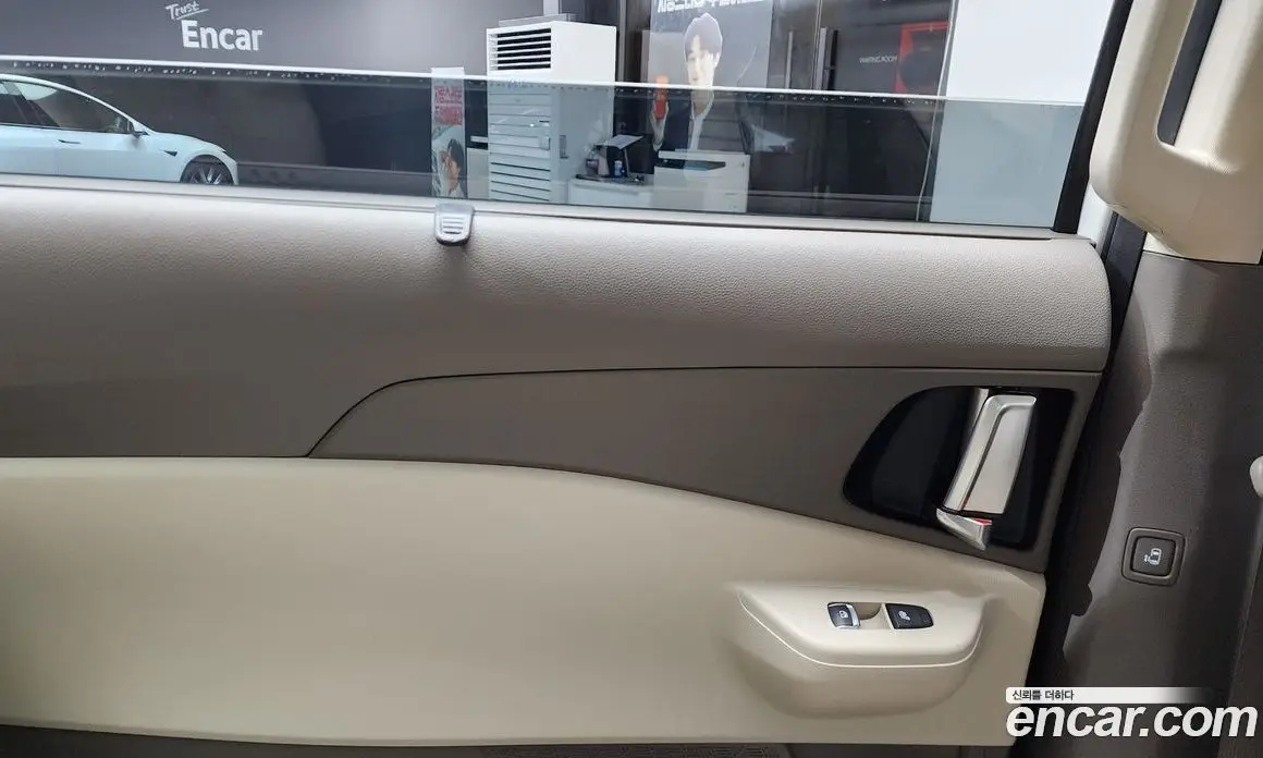 Kia Carnival 2025 3.5 автомат (гидро), фото 15