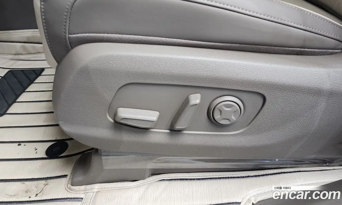 Kia Carnival 2025 3.5 автомат (гидро), фото 31