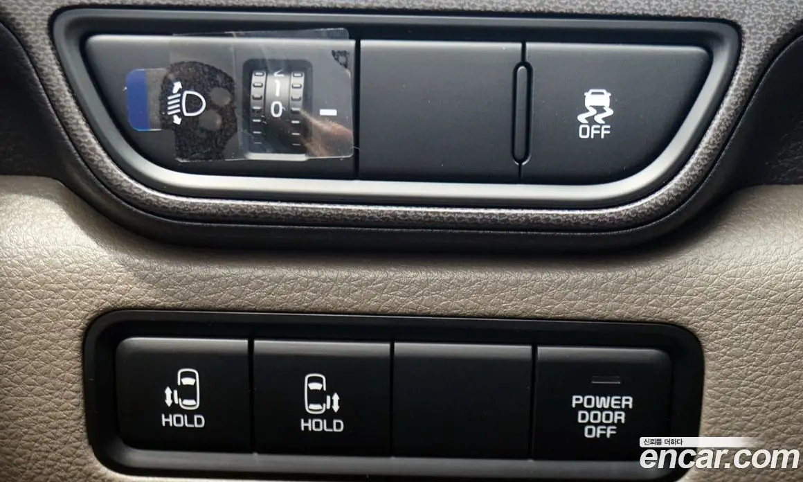 Kia Carnival 2026 1.6 автомат (гидро), фото 13