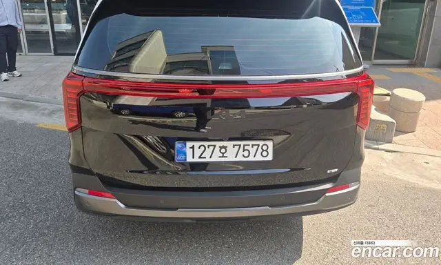 Kia Carnival 2026 1.6 автомат (гидро), миниатюра 5