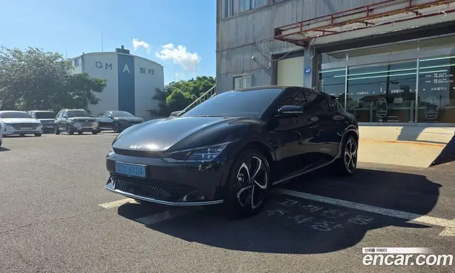 Kia EV6 2024 0.1 автомат (гидро), миниатюра 1