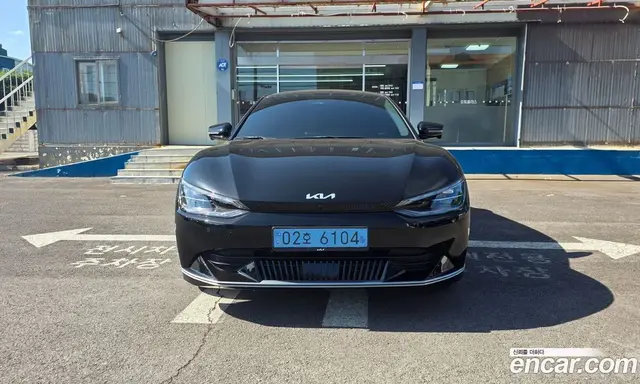 Kia EV6 2024 0.1 автомат (гидро), миниатюра 2