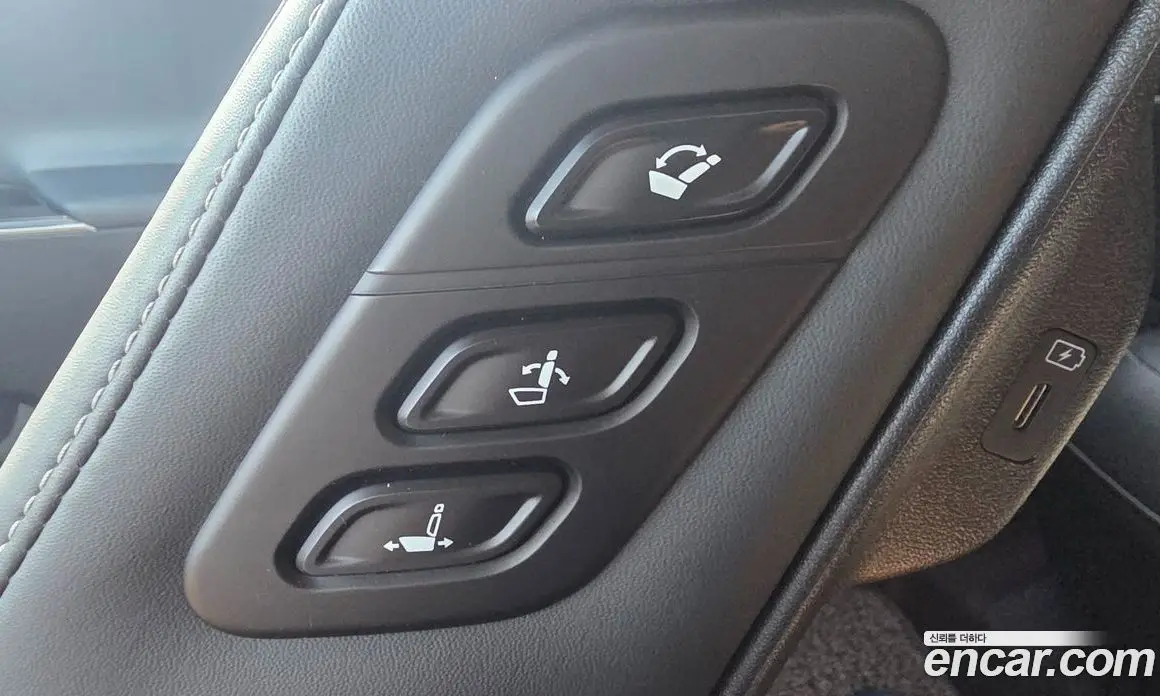 Kia EV6 2024 0.1 автомат (гидро), фото 16
