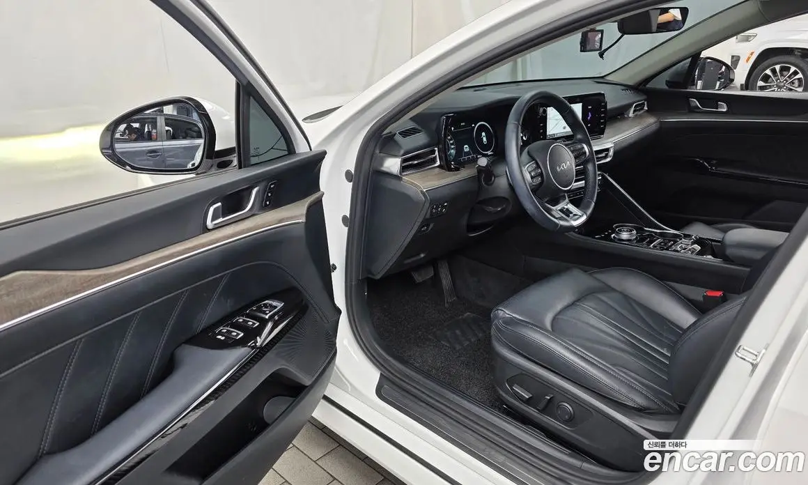 Kia K5 (Optima) 2023 2.0 автомат (гидро), фото 13