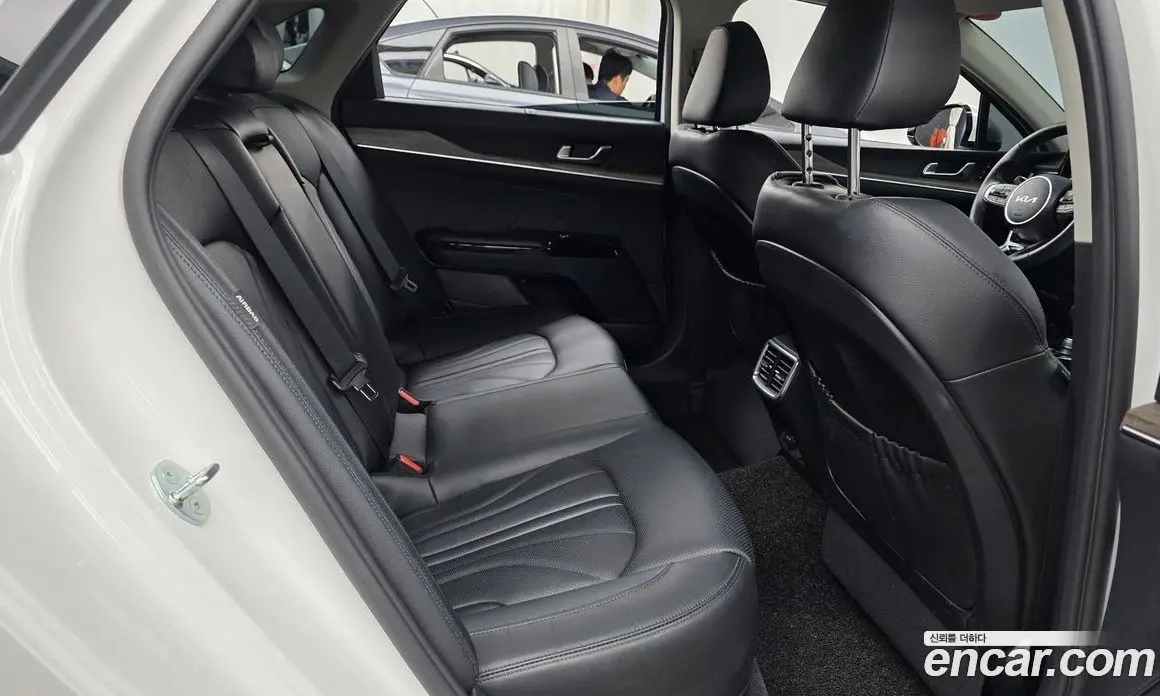 Kia K5 (Optima) 2023 2.0 автомат (гидро), фото 17