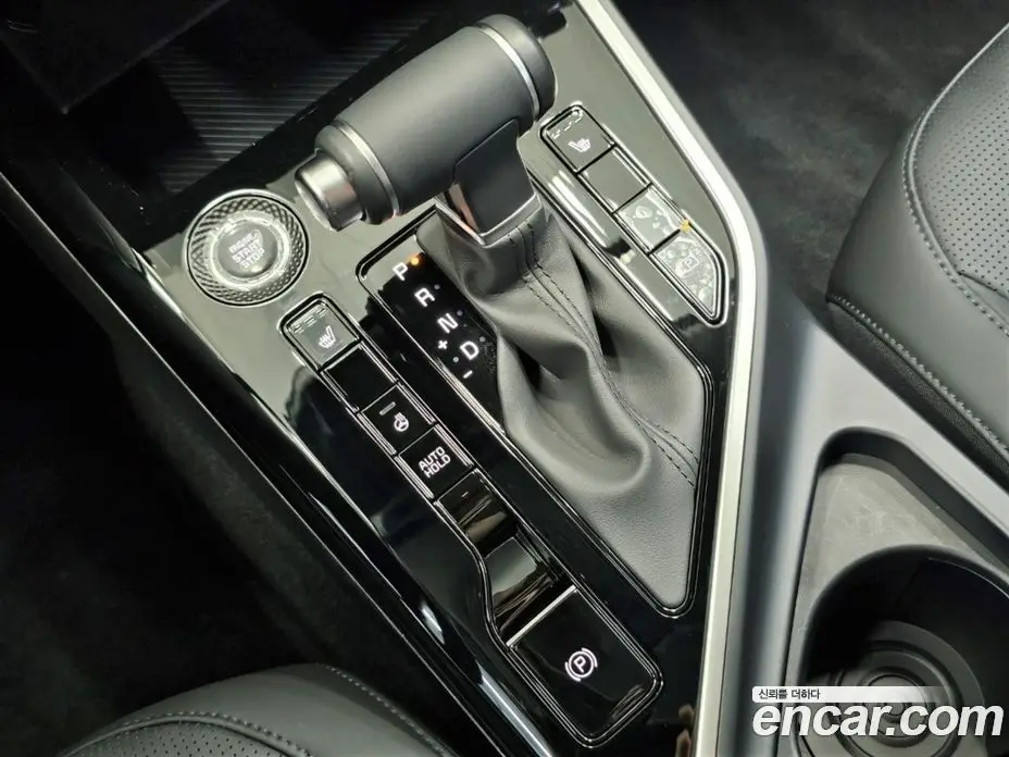 Kia Niro 2025 1.6 автомат (гидро), фото 13