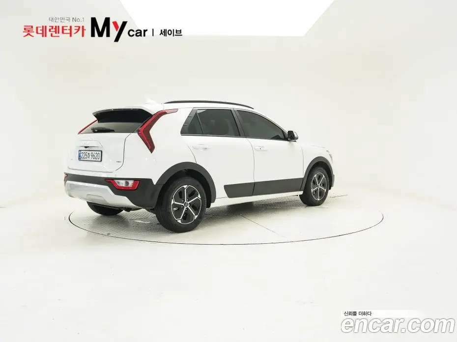Kia Niro 2025 1.6 автомат (гидро), фото 5