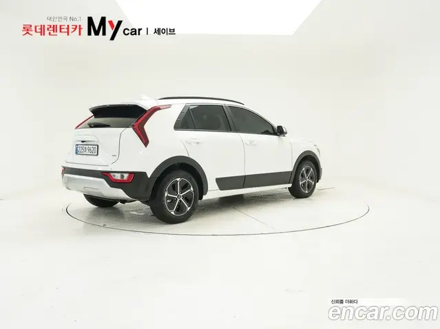 Kia Niro 2025 1.6 автомат (гидро), миниатюра 5